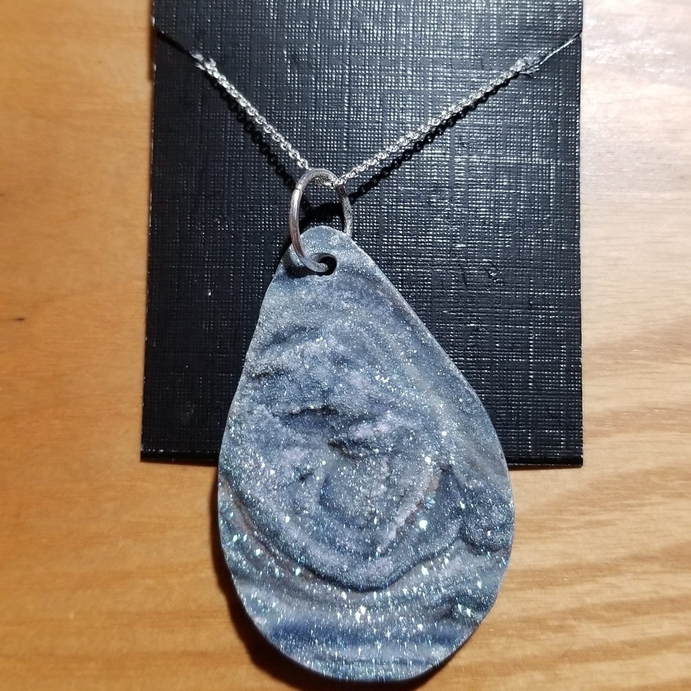 Beautiful Gray Sparkly Druzy Teardrop Pendant